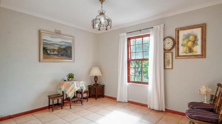 3 Bedroom Property for Sale in Milkwood Park Western Cape
